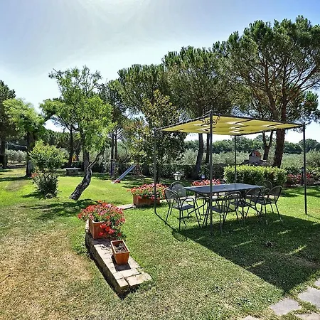 Vernazzano Basso Sleeps 6 Pool Wifi * 特拉西梅诺湖畔托罗