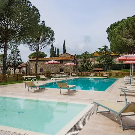 Vernazzano Basso Sleeps 6 Pool Wifi 公寓 特拉西梅诺湖畔托罗