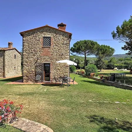 Vernazzano Basso Sleeps 6 Pool Wifi 公寓